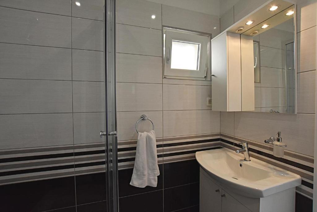 Roko & Borna Self Check - In Apartment Zadar Ngoại thất bức ảnh