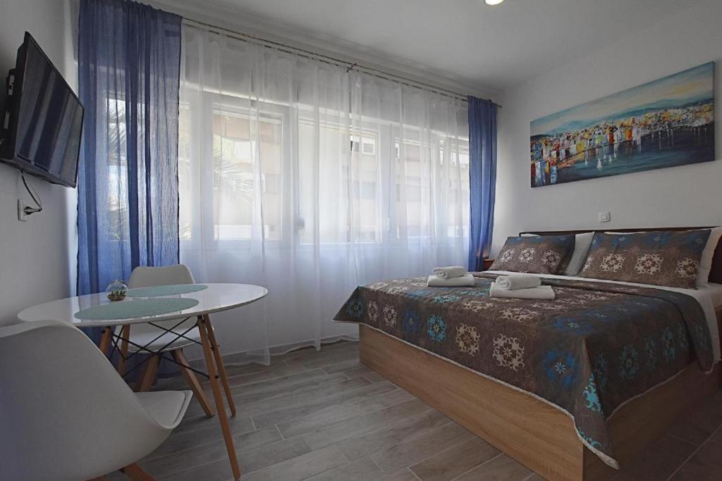 Roko & Borna Self Check - In Apartment Zadar Ngoại thất bức ảnh